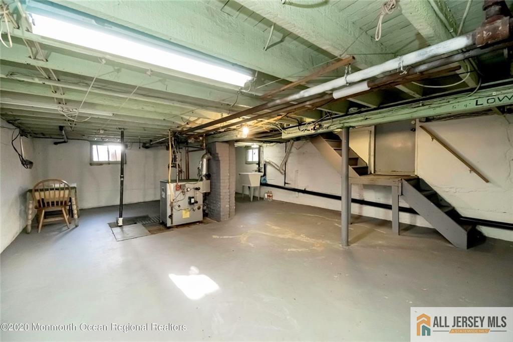 52 Ellen Street New Brunswick, NJ 08901 - Photo 4 of 5 a view of room with gym equipment