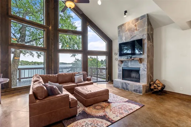 $619,000 | 11178 Lakeside Drive, Mabank, TX 75156