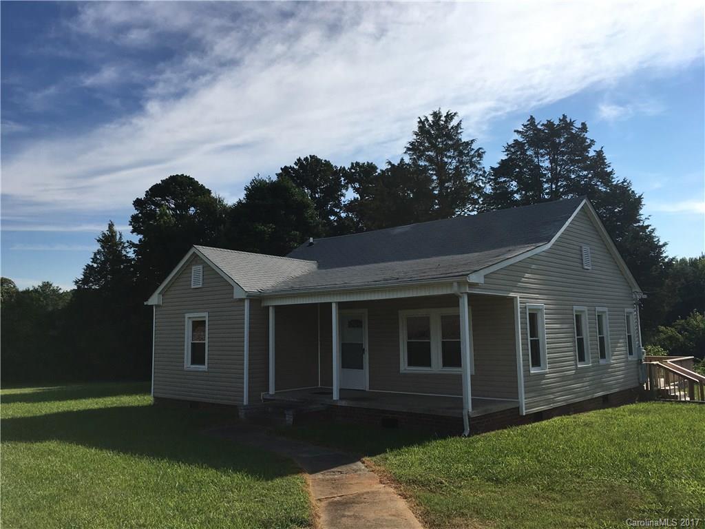 722 North Main Street Stanley, NC 28164 - Photo 2 of 21