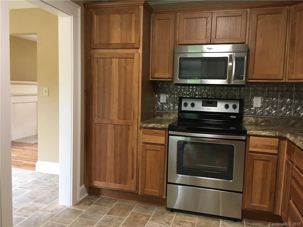 722 North Main Street Stanley, NC 28164 - Photo 7 of 21