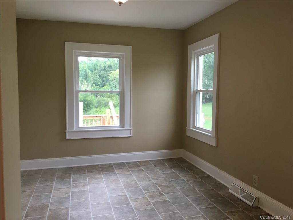 722 North Main Street Stanley, NC 28164 - Photo 8 of 21