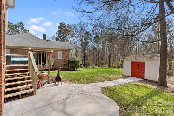 $513,900 | 2000 Stoney Creek Drive Northwest, Concord, NC 28027
