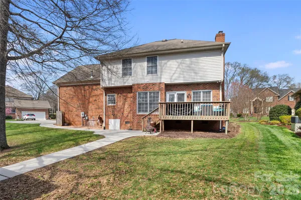 $513,900 | 2000 Stoney Creek Drive Northwest, Concord, NC 28027