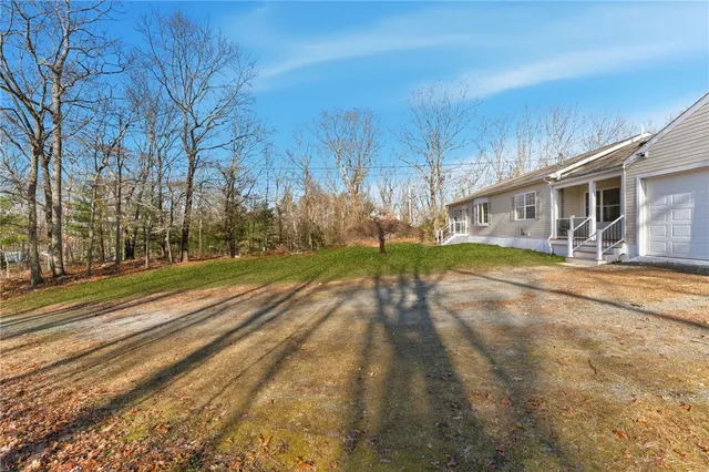 $515,000 | 801 Tunk Hill Road, Scituate, RI 02825