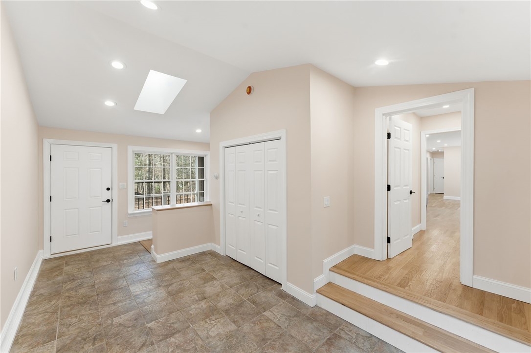 801 Tunk Hill Road Scituate, RI 02825 - Photo 5 of 49