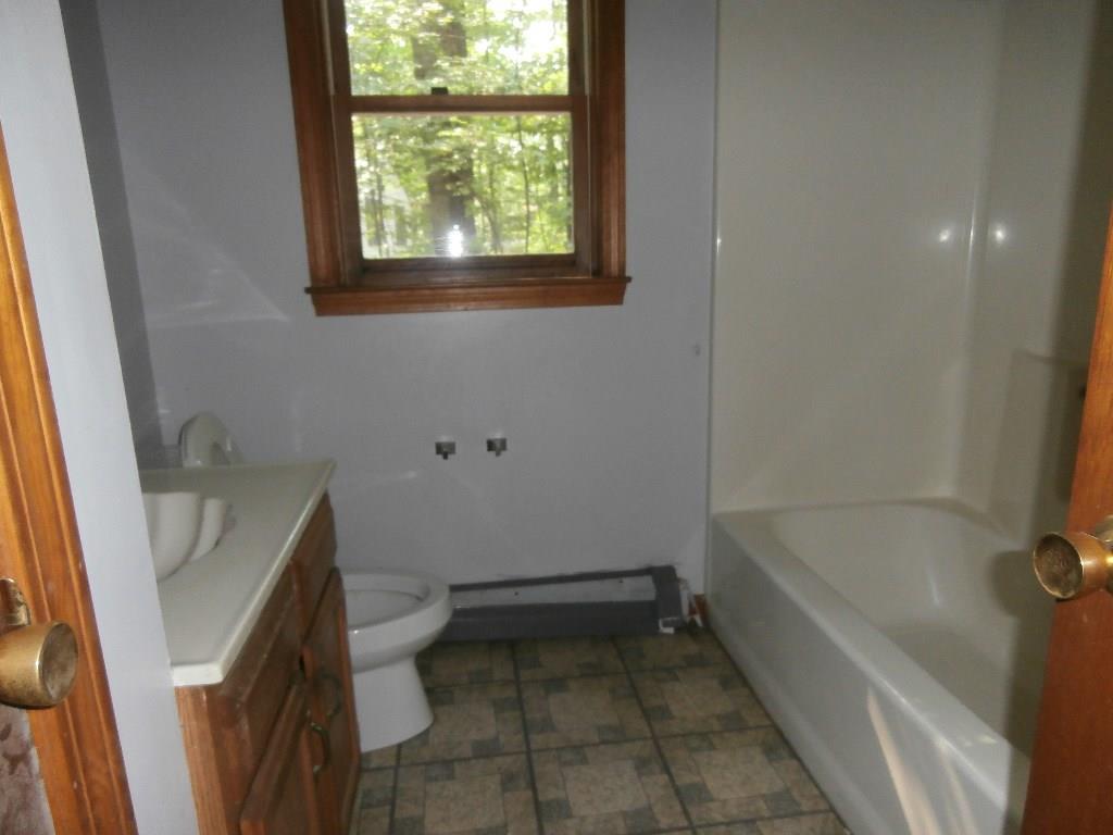 31 Old Portland Road North Waterboro, ME 04061 - Photo 6 of 17 Photo