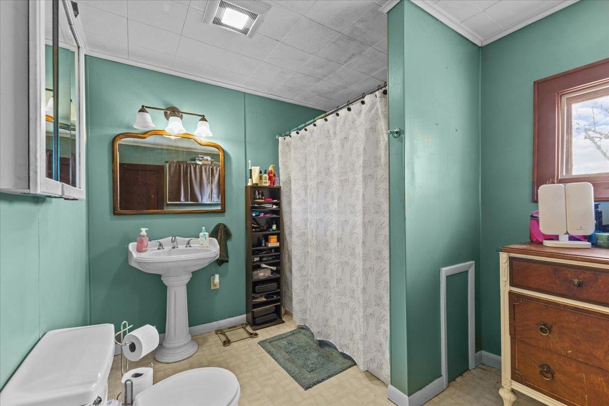 325 Highway 15 Jericho, VT 05465 - Photo 17 of 26