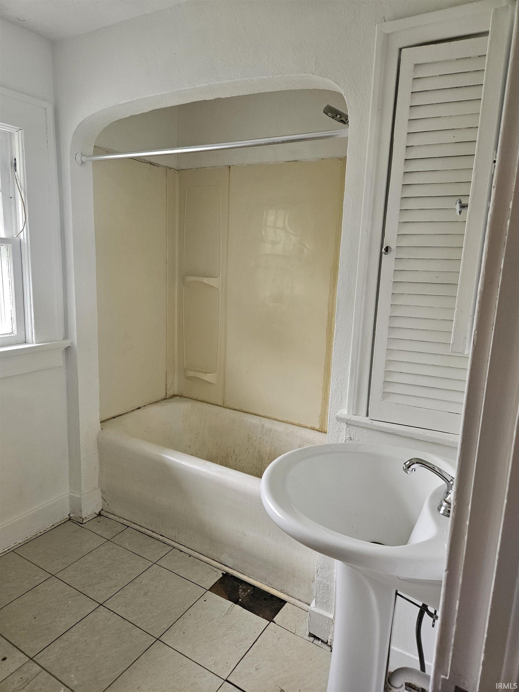 3515 Webster Street Fort Wayne, IN 46807 - Photo 18 of 27
