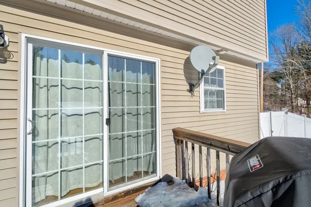 $460,000 | 40 Sawyer Street, Gardner, MA 01440