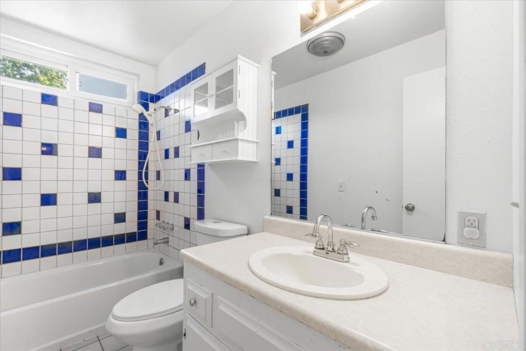 1105 Vía Prado Fallbrook, CA 92028 - Photo 24 of 35