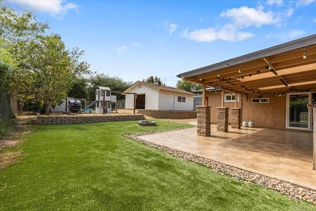$830,000 | 1105 VÃa Prado, Fallbrook, CA 92028