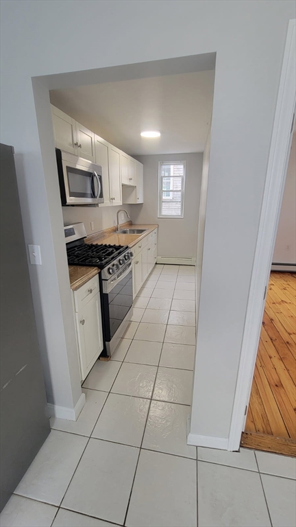 85 Pilling Street, Unit 2 Haverhill, MA 01832 - Photo 1 of 11
