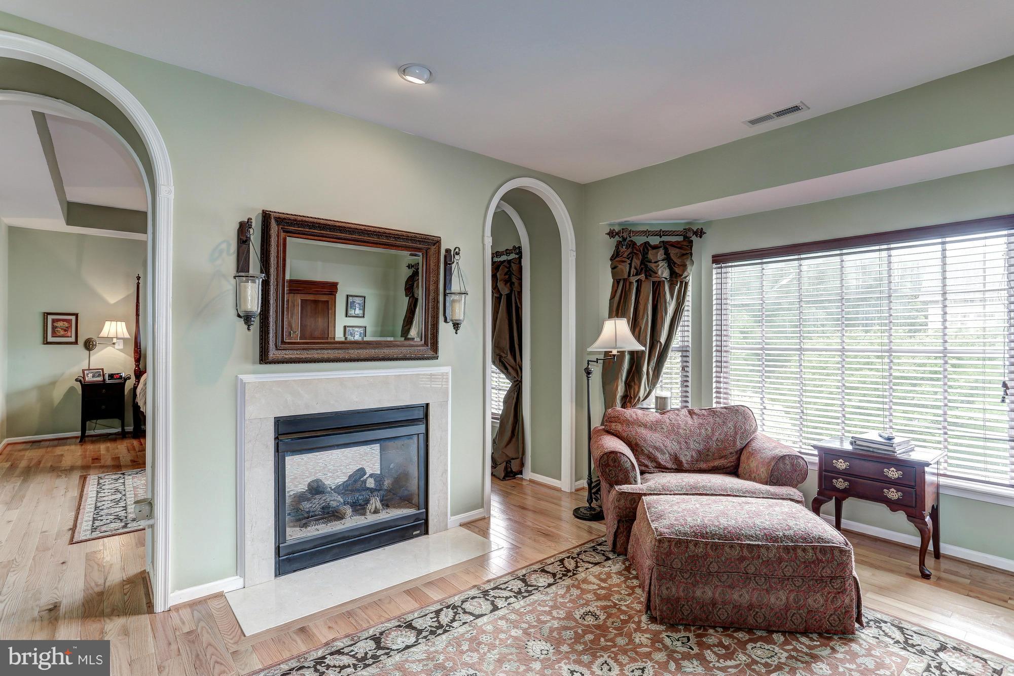 9070 Roaring Spring Loop Bristow, VA 20136 - Photo 16 of 30 Sitting room in Master Suite