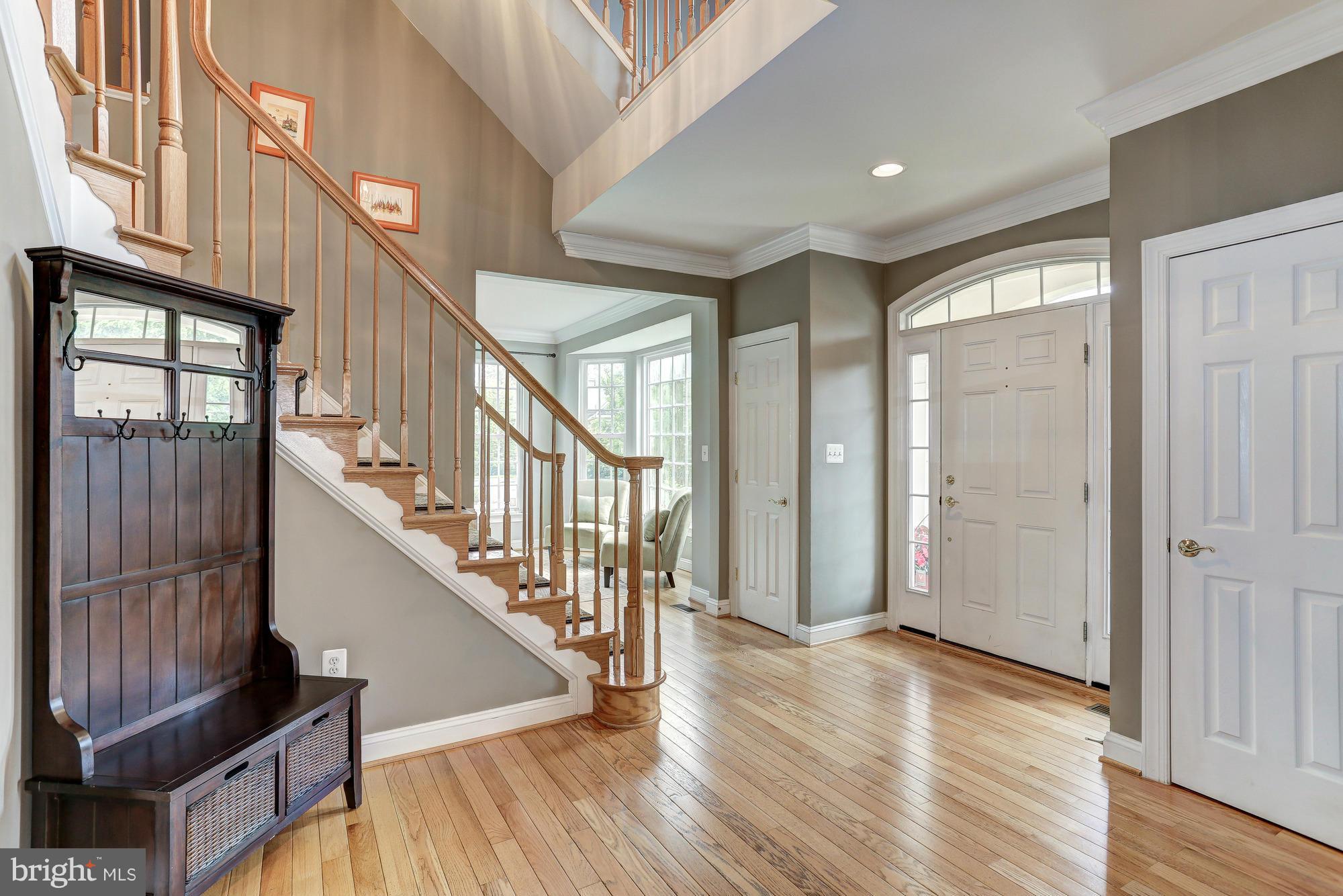 9070 Roaring Spring Loop Bristow, VA 20136 - Photo 3 of 30 Inviting foyer