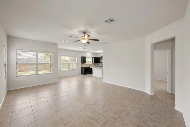 $2,195 | 5720 Kennedy Street, Austin, TX 78747