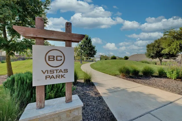 $2,195 | 5720 Kennedy Street, Austin, TX 78747