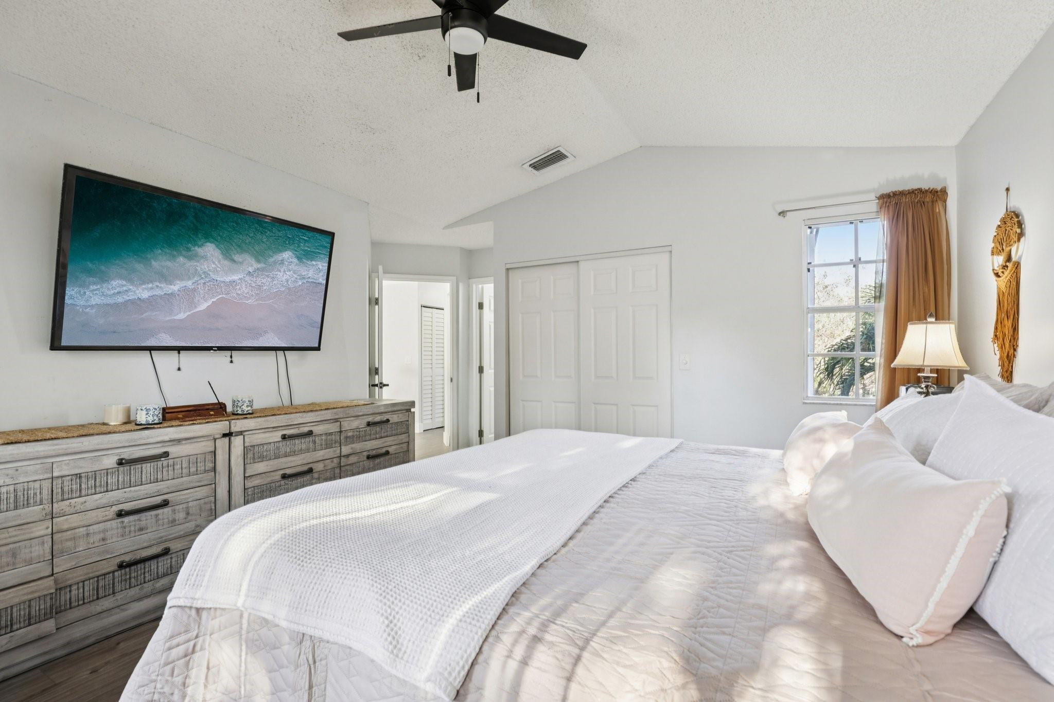 972 Azure Lane Weston, FL 33326 - Photo 32 of 61 Photo 32