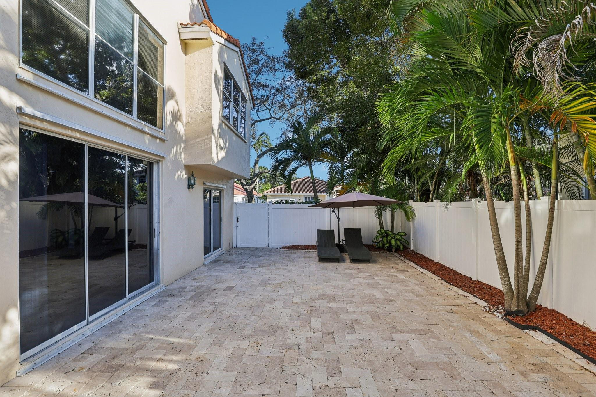 972 Azure Lane Weston, FL 33326 - Photo 45 of 61 Photo 45