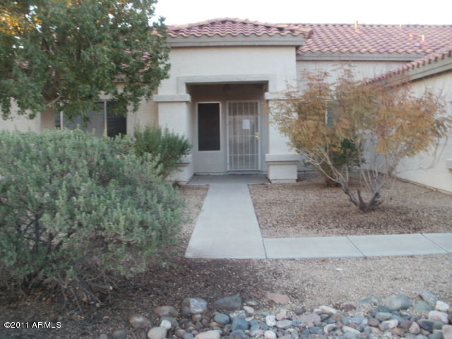 1916 East Darrel Road Phoenix, AZ 85042 - Photo 1 of 25 Front