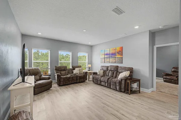 $337,000 | 7902 Burnside Loop, Pensacola, FL 32526