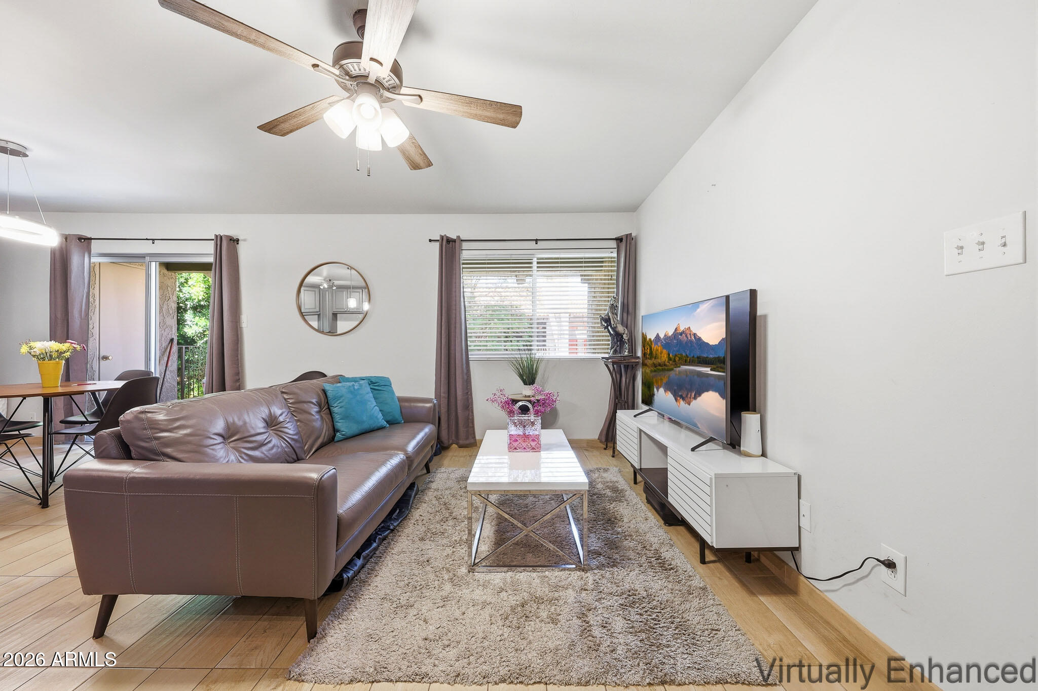 5525 East Thomas Road, Unit N6 Phoenix, AZ 85018 - Photo 3 of 35