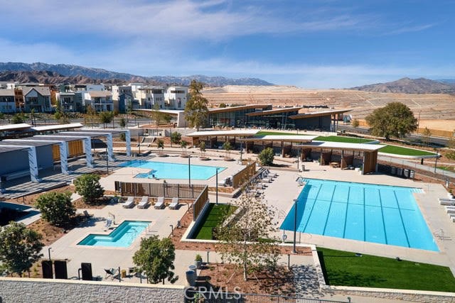 27356 Alpine Meadows Newhall, CA 91381 - Photo 8 of 11 a view of a city