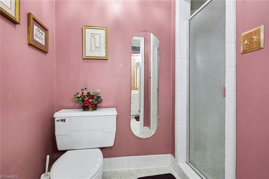 6726 Branson Mill Road Pleasant Garden, NC 27313 - Photo 20 of 32 Bathroom Part B