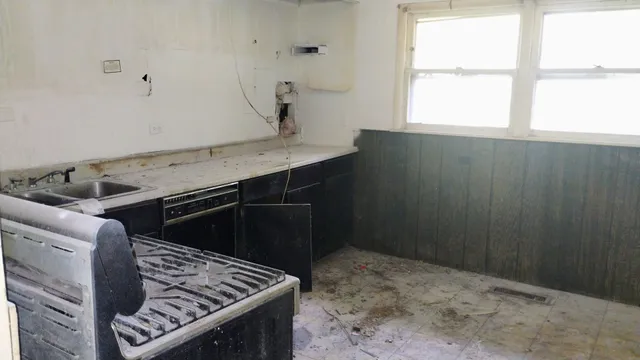 $85,950 | 4601 188th Street, Country Club Hills, IL 60478