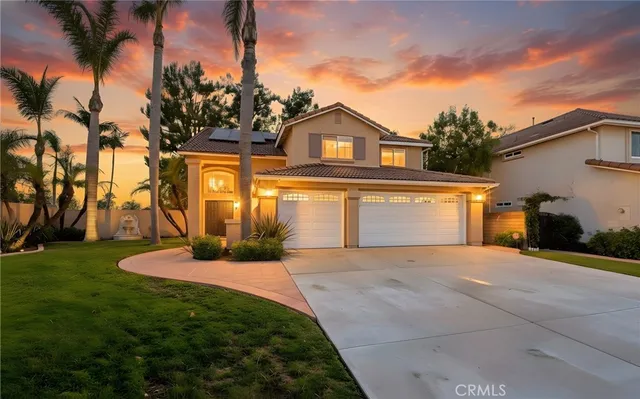 $1,565,000 | 702 Oakcrest Avenue, Brea, CA 92821