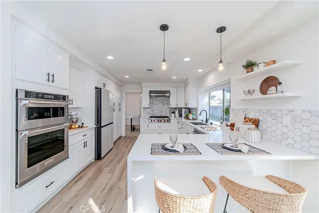 $1,565,000 | 702 Oakcrest Avenue, Brea, CA 92821