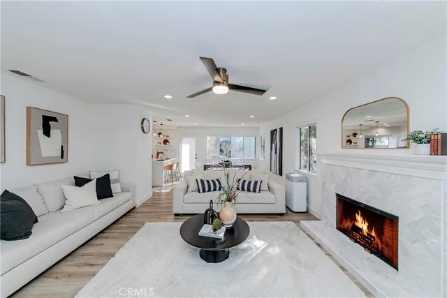 $1,565,000 | 702 Oakcrest Avenue, Brea, CA 92821