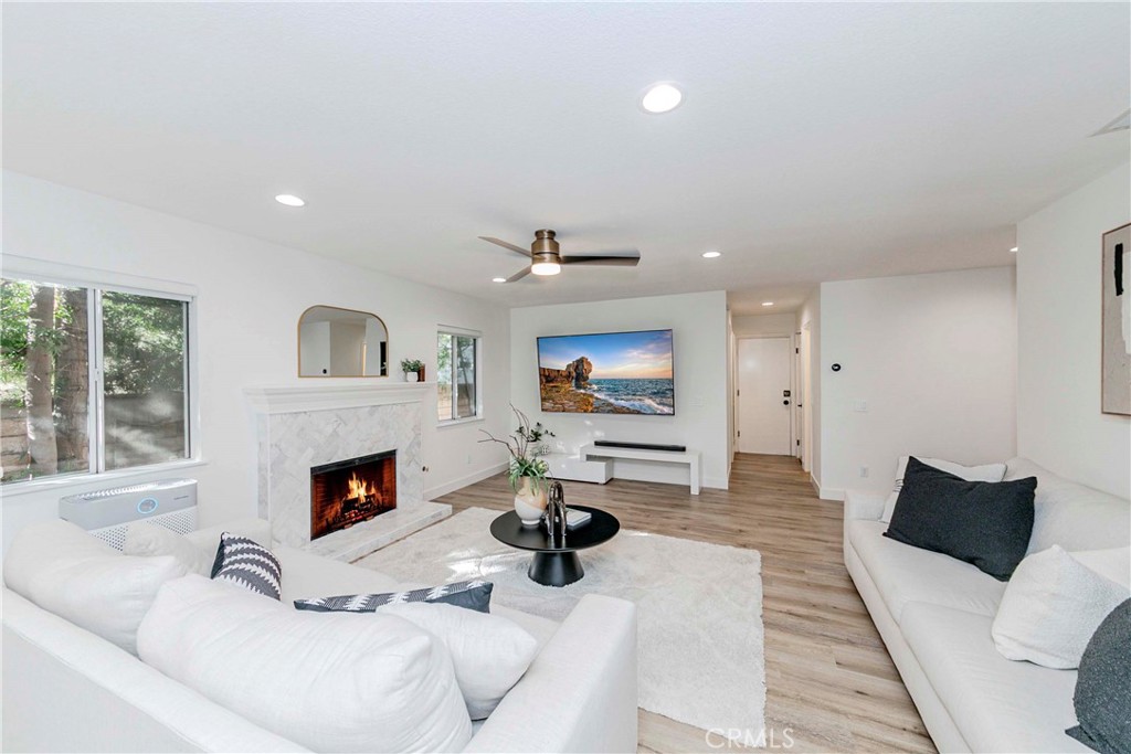 702 Oakcrest Avenue Brea, CA 92821 - Photo 26 of 52