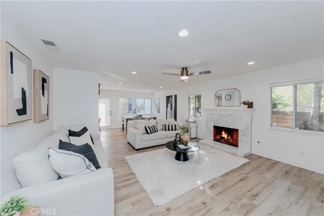 $1,565,000 | 702 Oakcrest Avenue, Brea, CA 92821