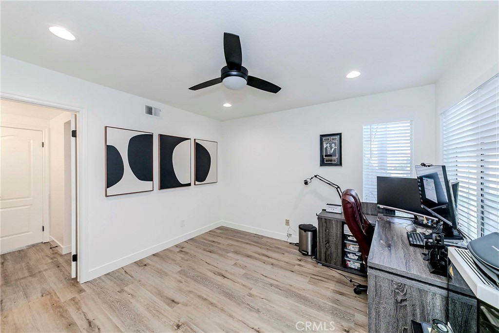 702 Oakcrest Avenue Brea, CA 92821 - Photo 28 of 52