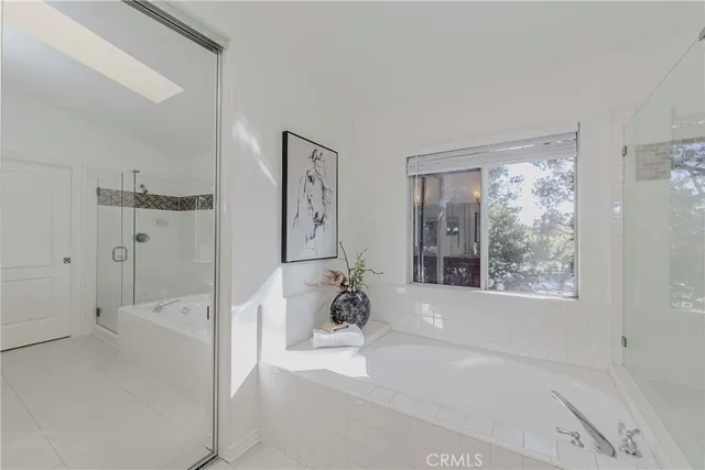 $1,565,000 | 702 Oakcrest Avenue, Brea, CA 92821