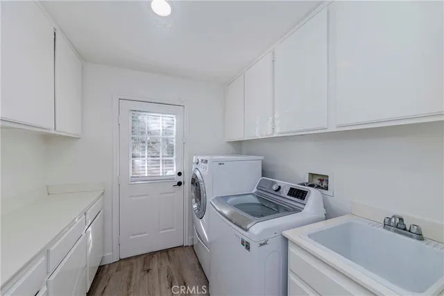 $1,565,000 | 702 Oakcrest Avenue, Brea, CA 92821