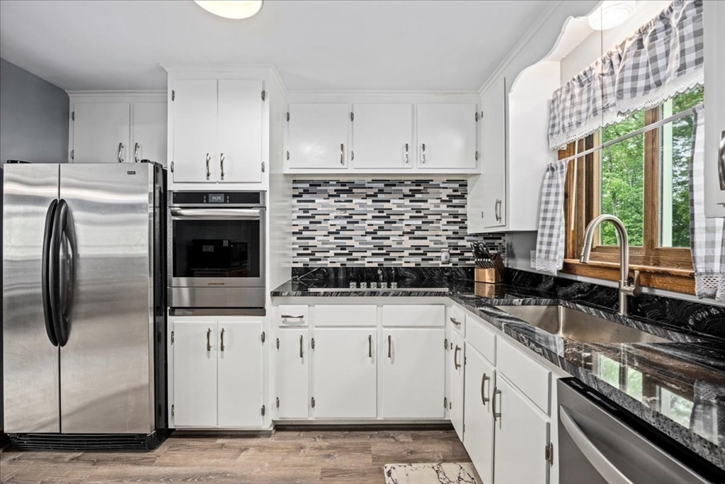 9 Lillian Road Acton, MA 01720 - Photo 14 of 34