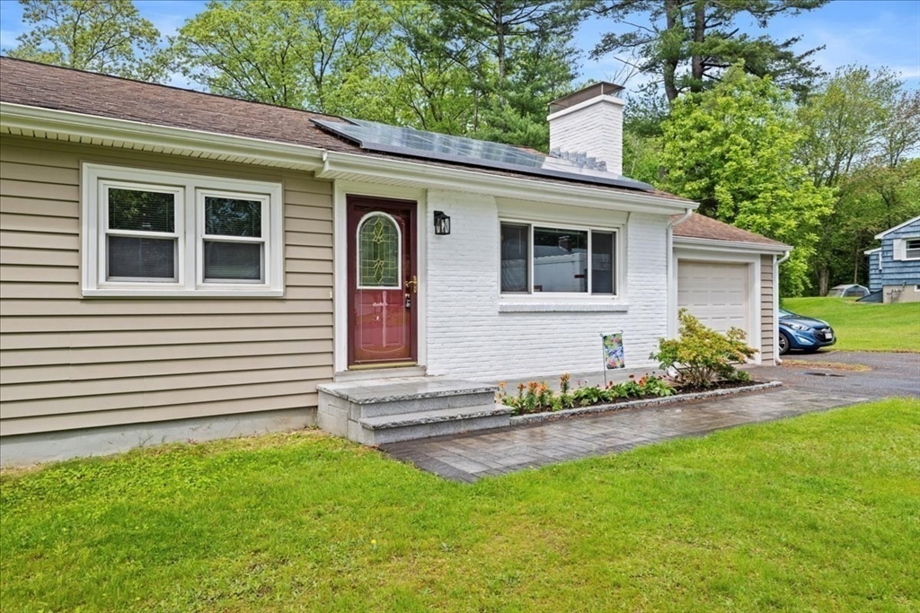 9 Lillian Road Acton, MA 01720 - Photo 7 of 34