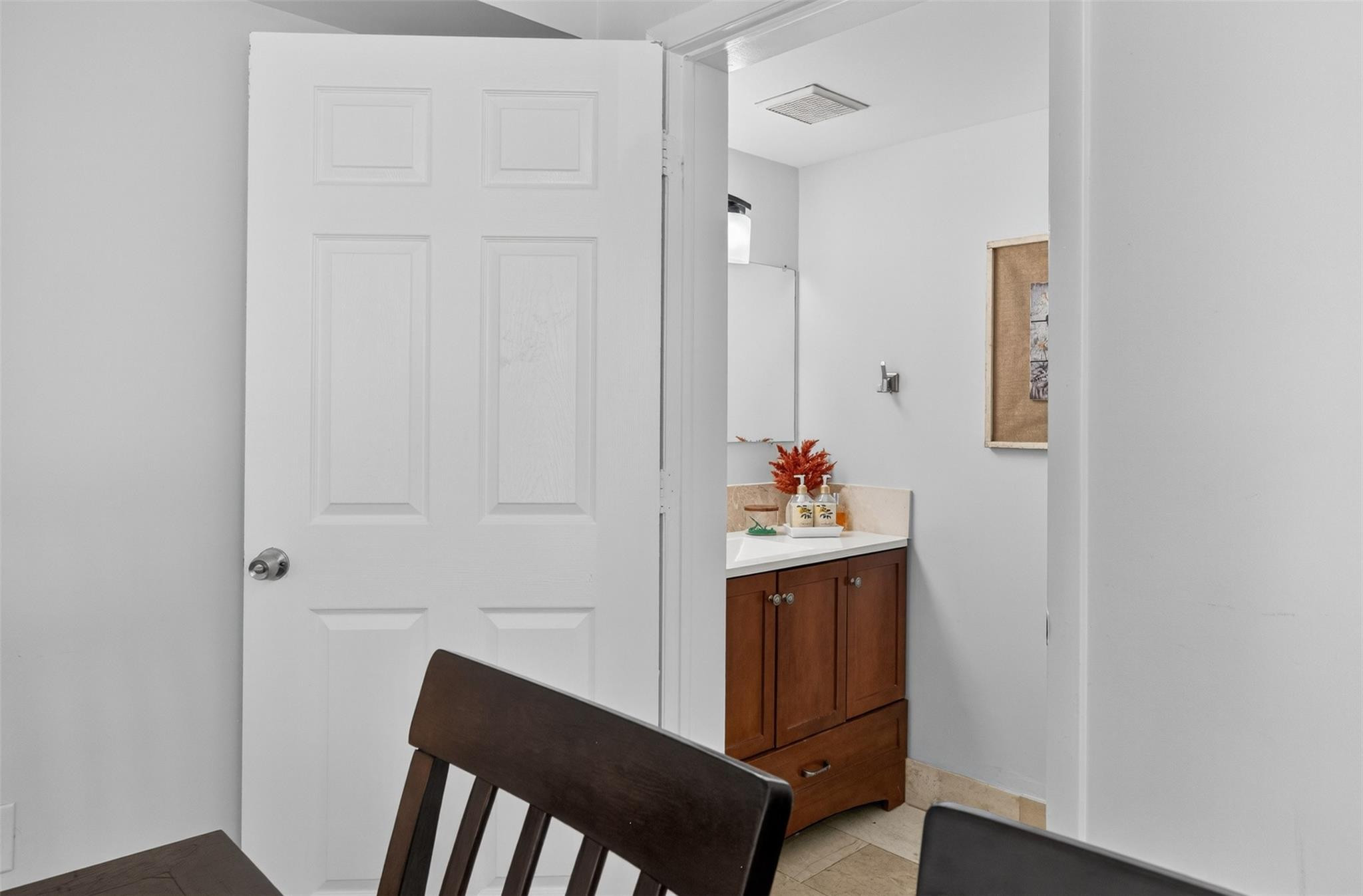 245 Riviera Circle, Unit 245 Weston, FL 33326 - Photo 11 of 40 Photo 11