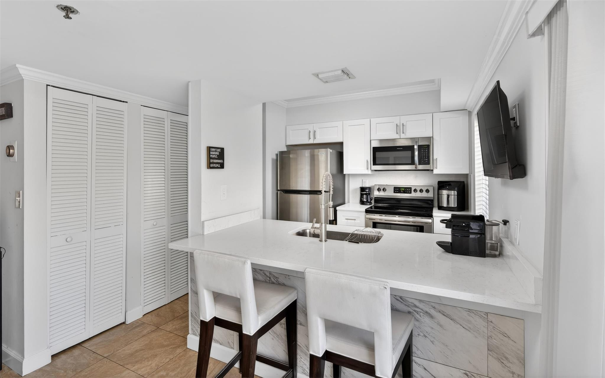 245 Riviera Circle, Unit 245 Weston, FL 33326 - Photo 14 of 40 Photo 14