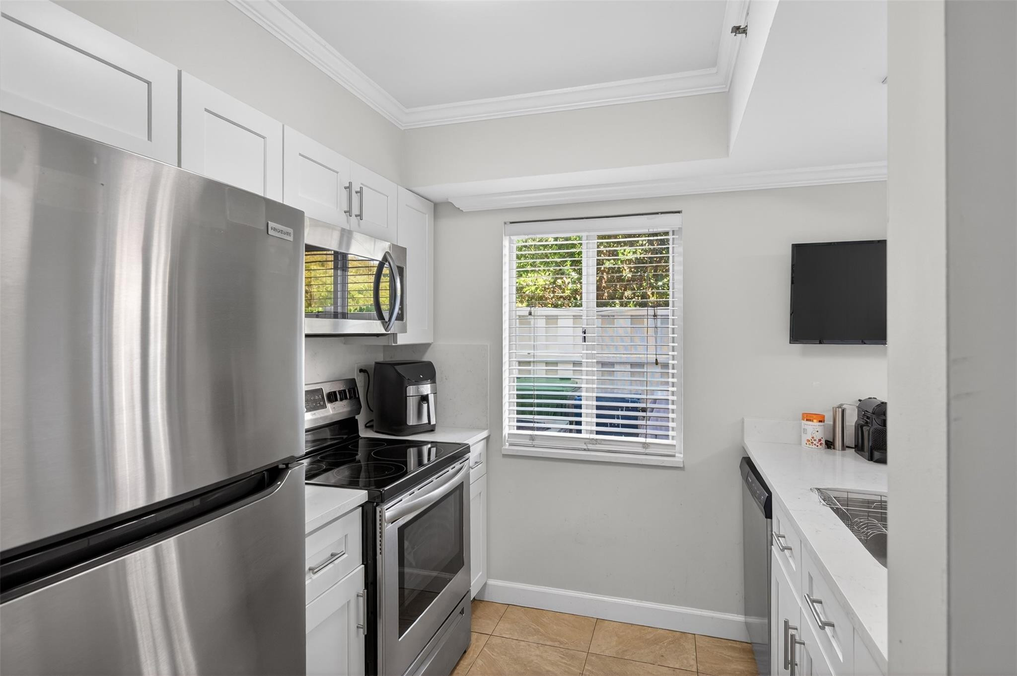 245 Riviera Circle, Unit 245 Weston, FL 33326 - Photo 15 of 40 Photo 15