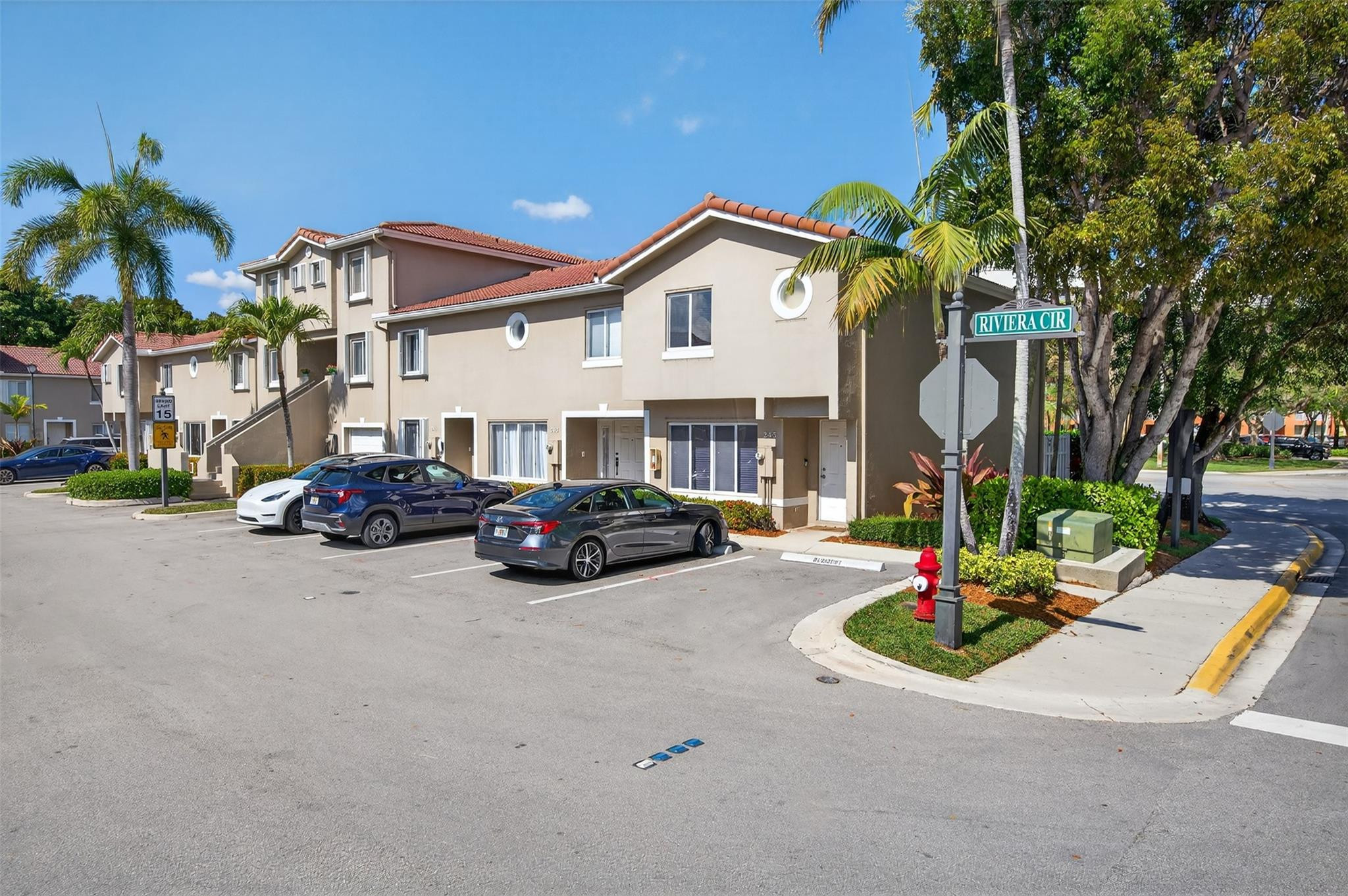 245 Riviera Circle, Unit 245 Weston, FL 33326 - Photo 2 of 40 Photo 2