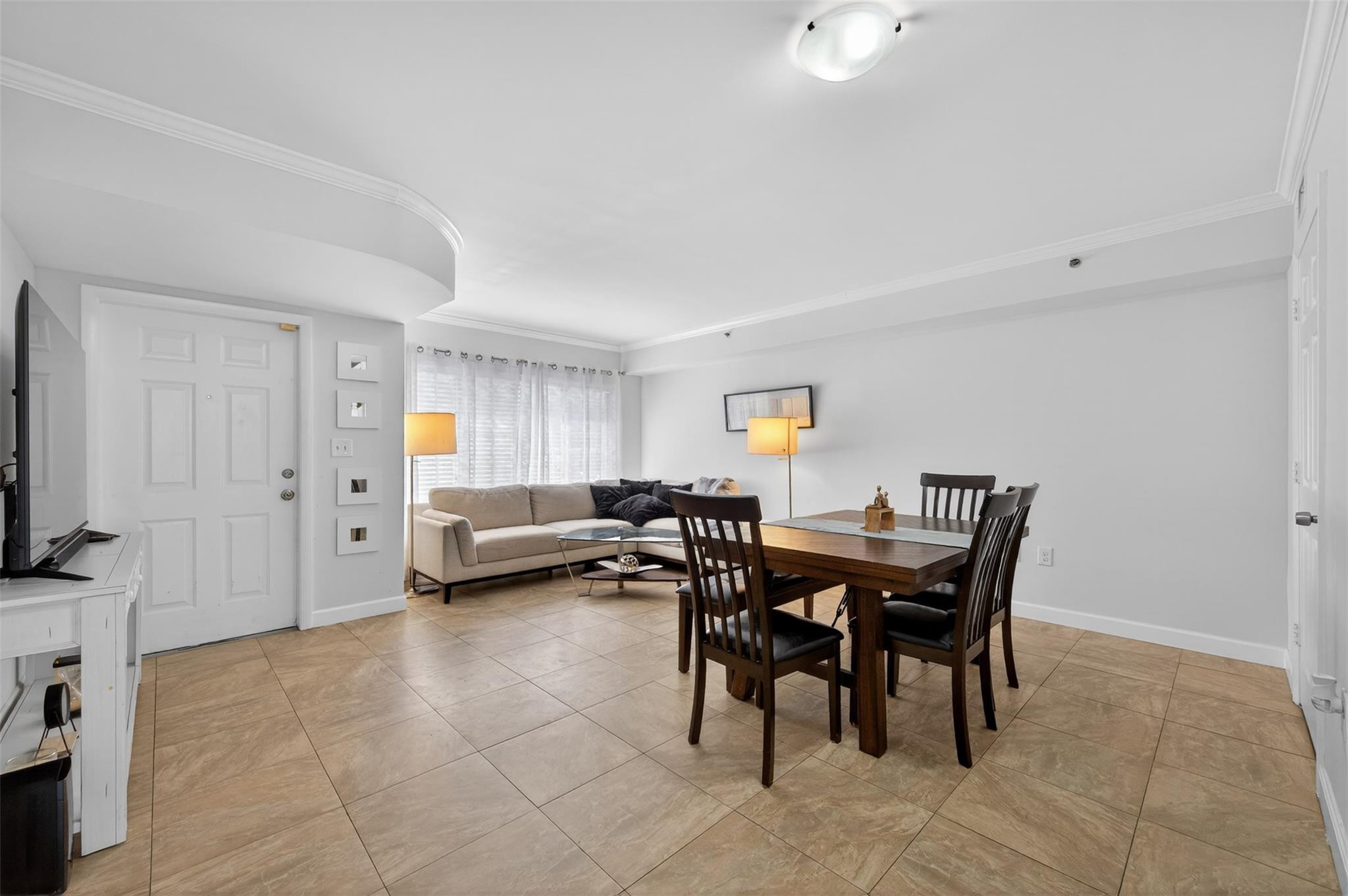 245 Riviera Circle, Unit 245 Weston, FL 33326 - Photo 10 of 40 Photo 10
