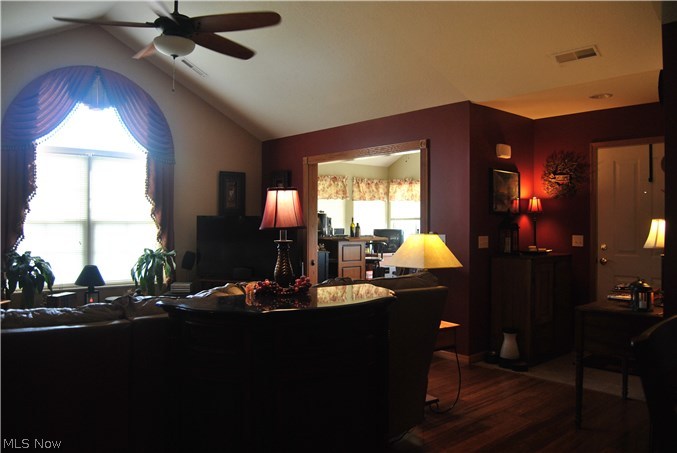 9151 Springfield Road, Unit 2003 Youngstown, OH 44514 - Photo 9 of 22 Gallery Image 9