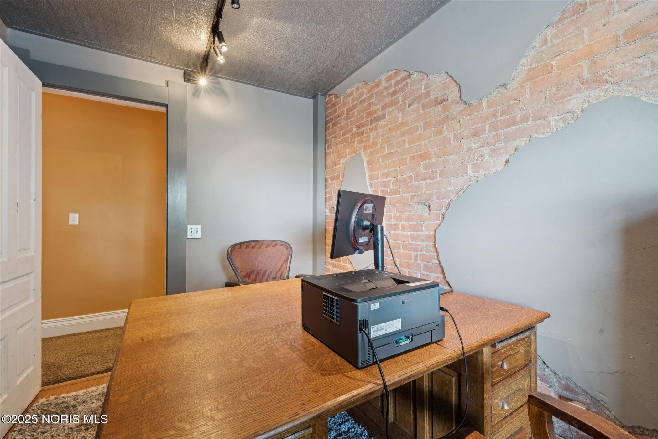 3044 Albon Road Monclova, OH 43542 - Photo 47 of 93 office