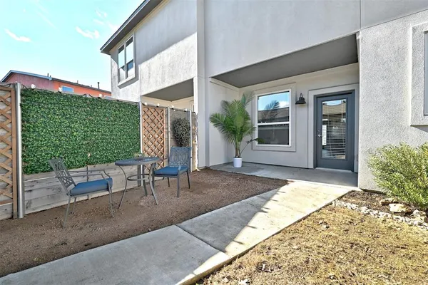 $2,400 | 5309 A Baythorne Drive, Austin, TX 78747