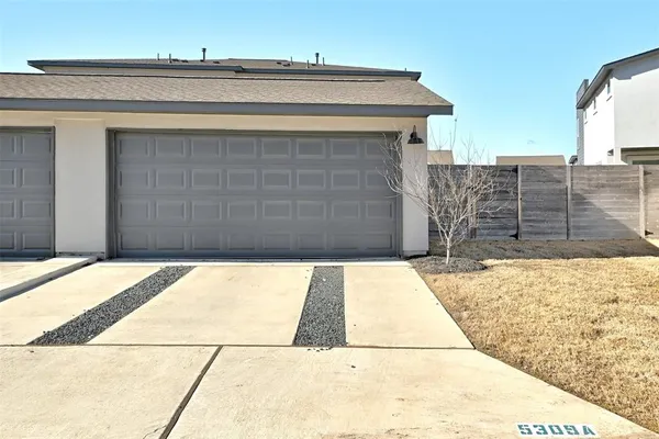 $2,400 | 5309 A Baythorne Drive, Austin, TX 78747