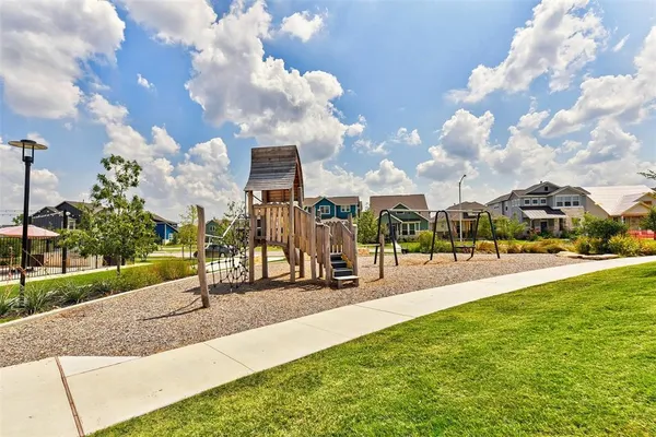 $2,400 | 5309 A Baythorne Drive, Austin, TX 78747