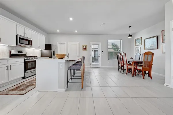 $2,400 | 5309 A Baythorne Drive, Austin, TX 78747