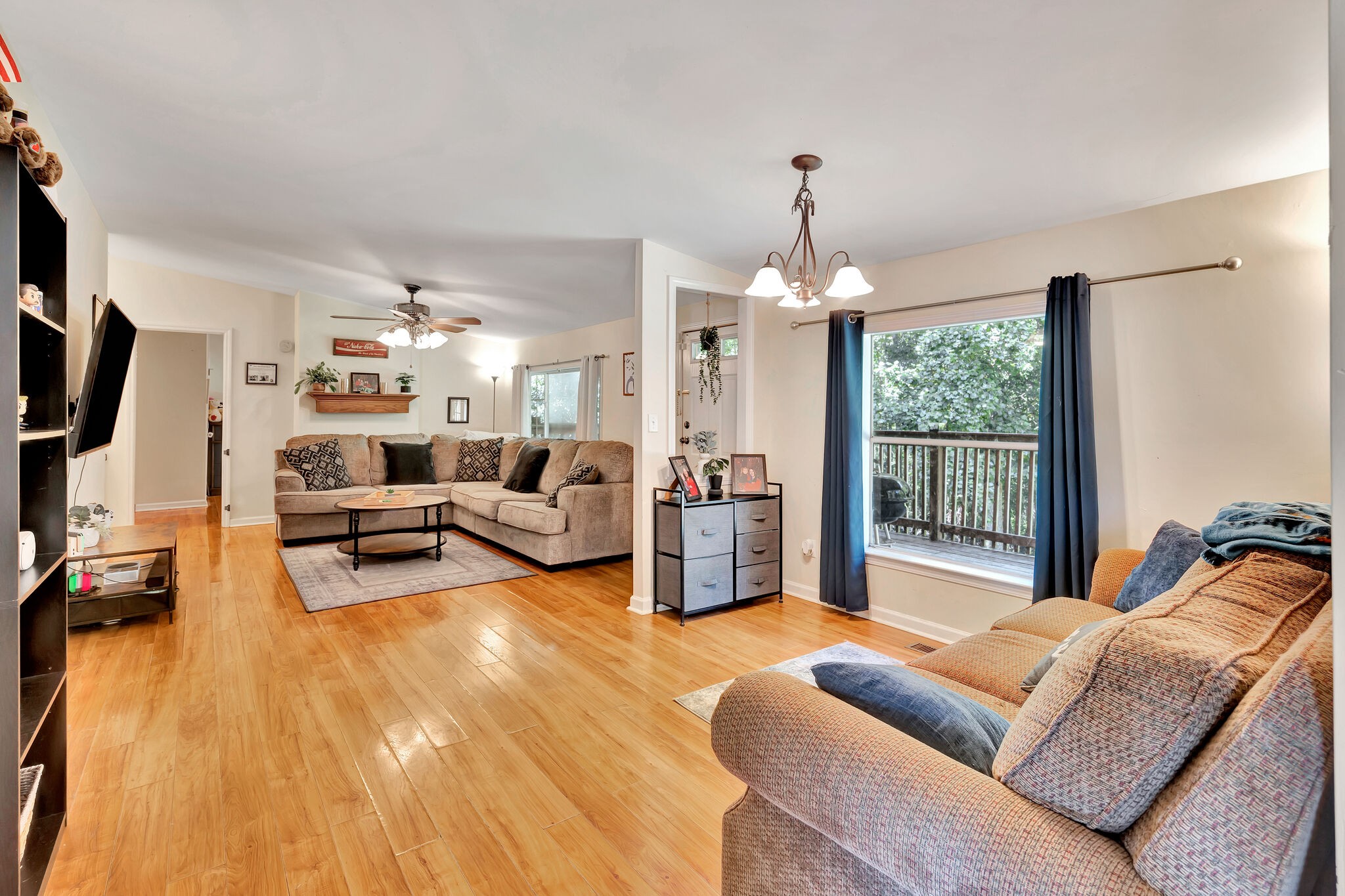 175 B Mitchell Road Portland, TN 37148 - Photo 15 of 29 a living room with furniture kitchen view and a large window